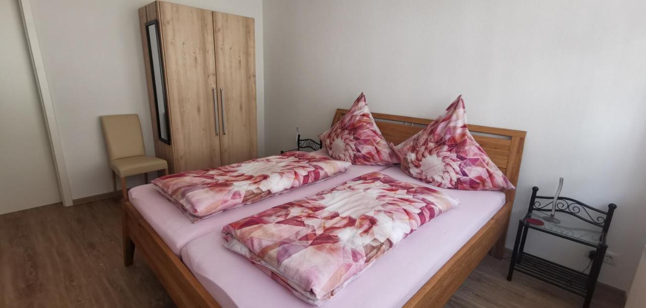 Silvia Huels Apartment Krov Luaran gambar